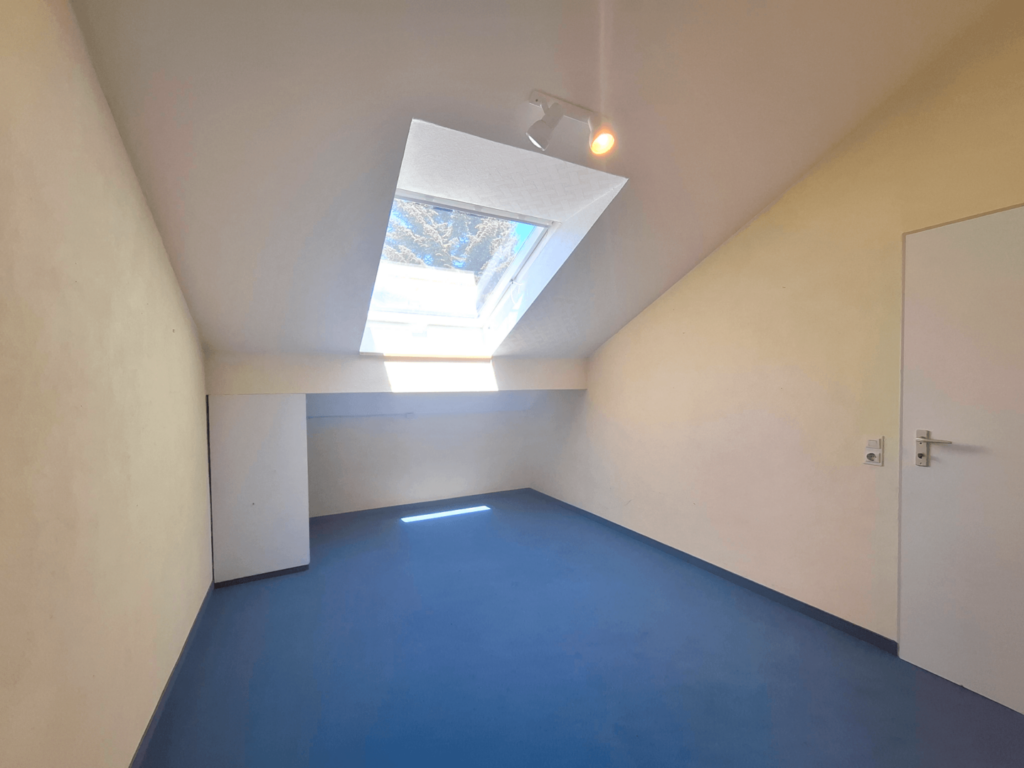 Kinderzimmer 1 DG